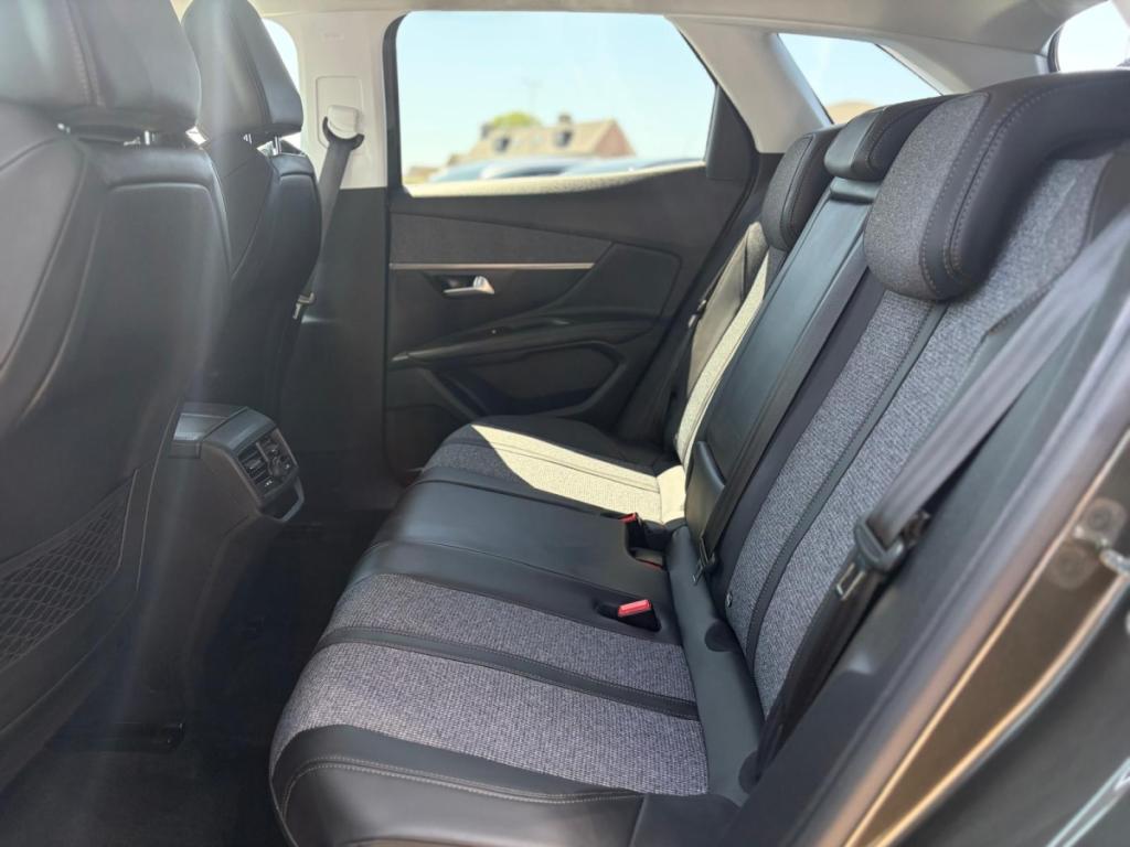 Peugeot 3008 (2) BlueHDi 130 S&S ALLURE BUSINESS