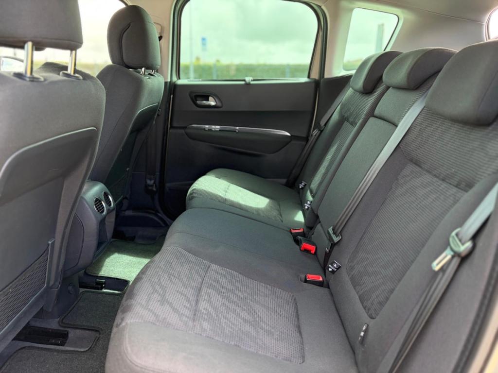 Peugeot 3008 1.6 HDI 115 FAP Allure