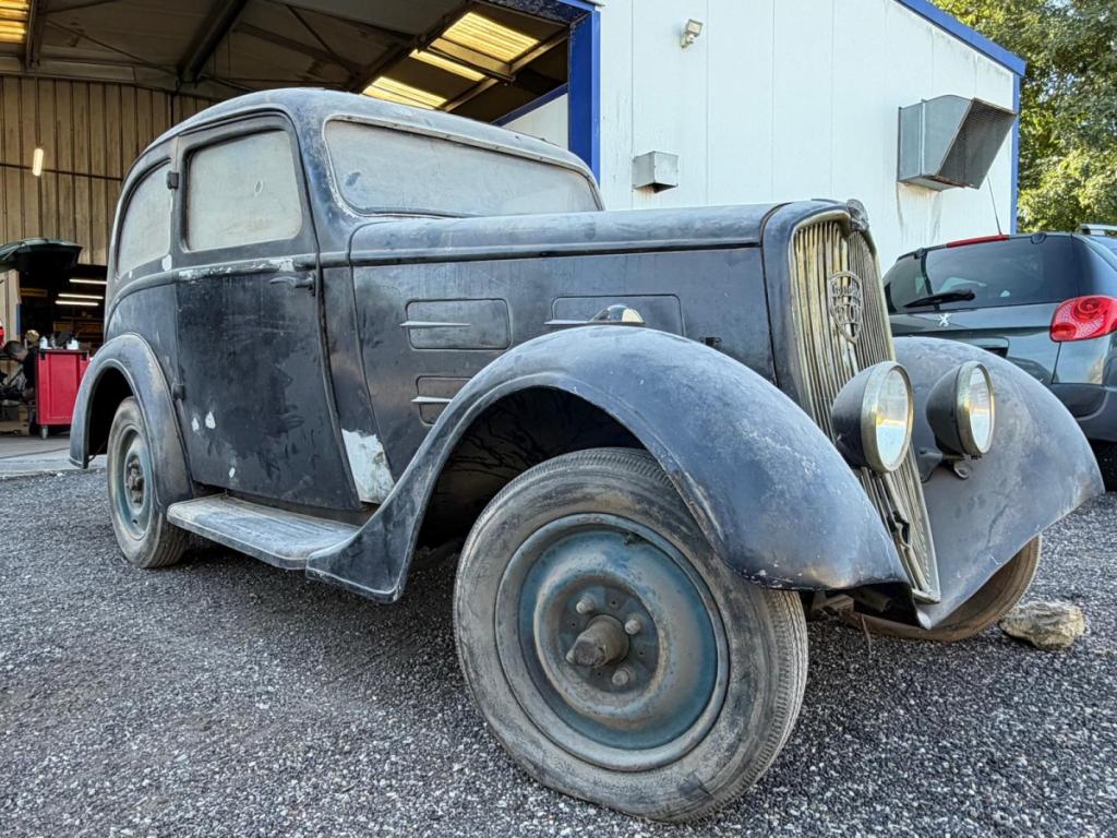Peugeot 205 PEUGEOT 201 ANNEE 1935 A RESTAURER